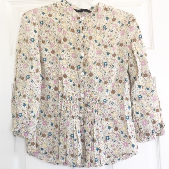Marc Jacobs Tops - Marc Jacobs floral blouse